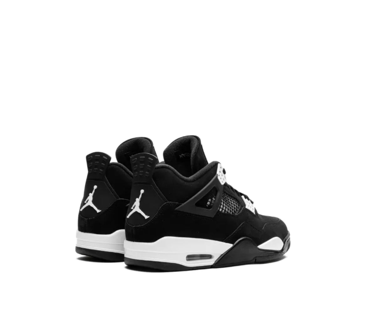 JORDAN 4 RETRO WHITE THUNDER