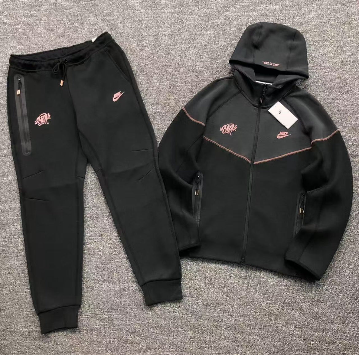 NIKE X SYNA WORLD TECH FLEECE BLACK