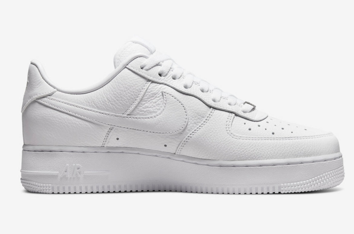 NIKE AIR FORCE 1 X NOCTA